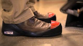 SteelFlex® Z334 Steel Toe Overshoe [upl. by Dnomsed]