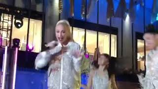 Gwen Stefani  Hollaback Girl Live Rockefeller Center 11142019 [upl. by Morice]