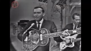 Bobby Bare  Gotta Travel On 1965 [upl. by Lrem]