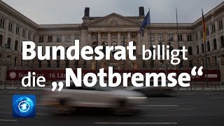 Der Bundesrat lässt die Änderungen am Infektionsschutzgesetz passieren [upl. by Ching]