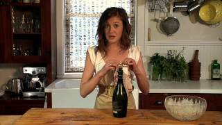 How to Open Prosecco [upl. by Peri]