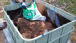 IBC Tote Wicking Raised Bed Gardens [upl. by Amadeus]