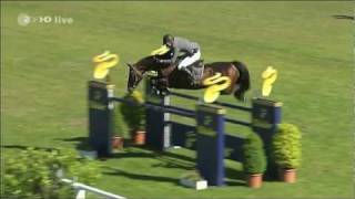 Ludger Beerbaum  Chaman  GCT Hamburg 2011 [upl. by Inavoig65]